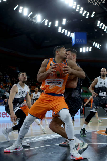 的框架中 的框架中